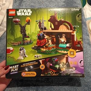 Lego Star Wars Yoda's Hut And Jedi Training 75422